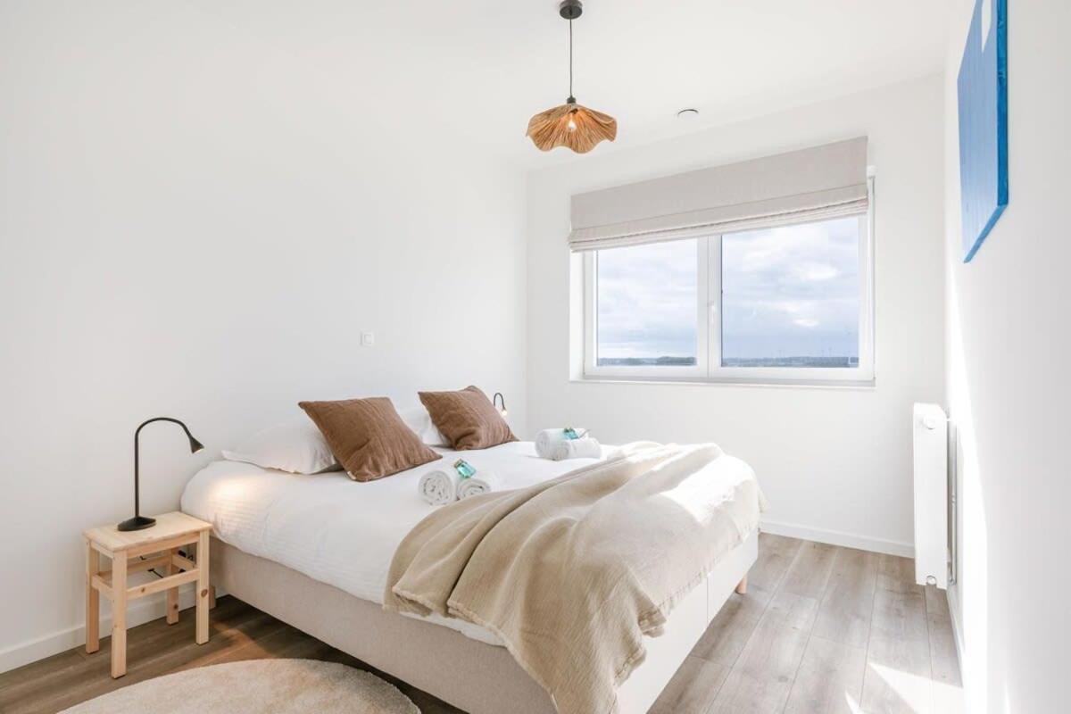 Huswell - Lovely New Apartment At The Harbor + Parking Brugge Kültér fotó