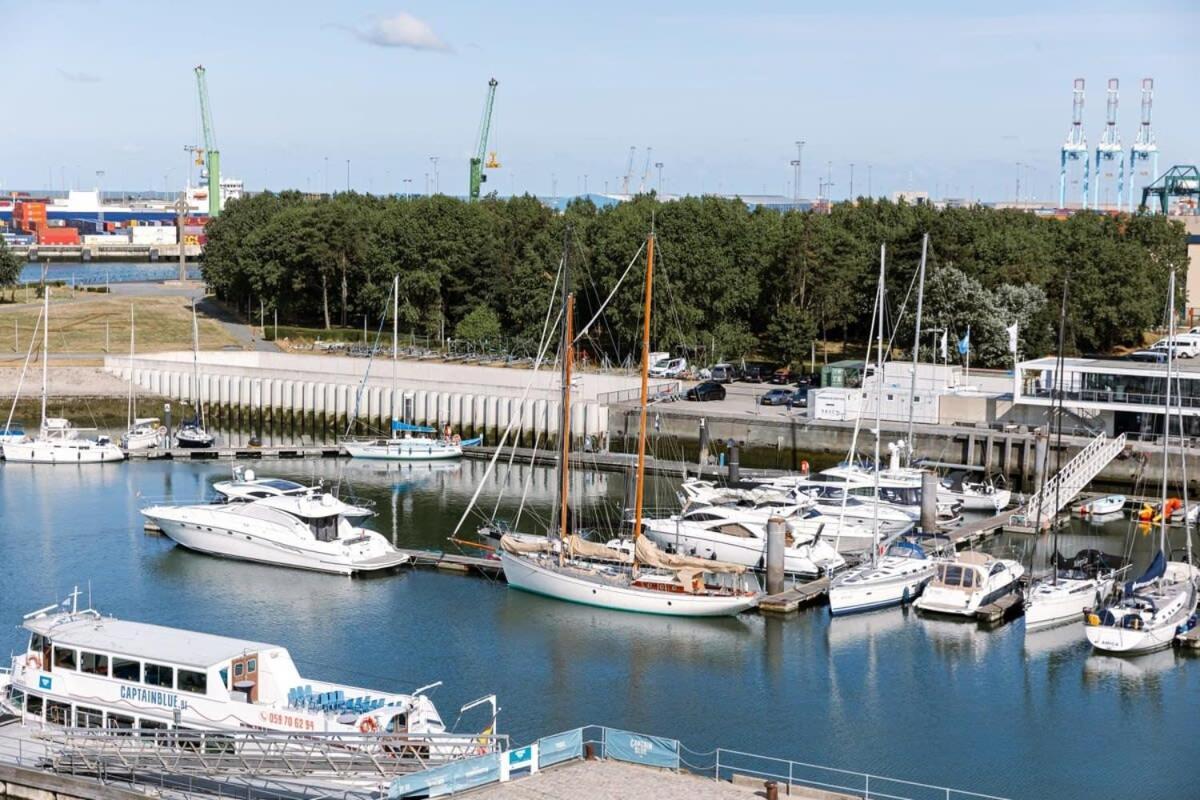Huswell - Lovely New Apartment At The Harbor + Parking Brugge Kültér fotó