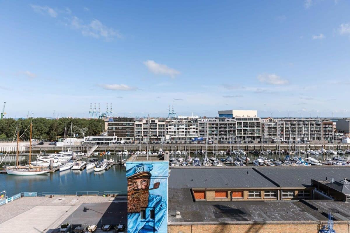 Huswell - Lovely New Apartment At The Harbor + Parking Brugge Kültér fotó