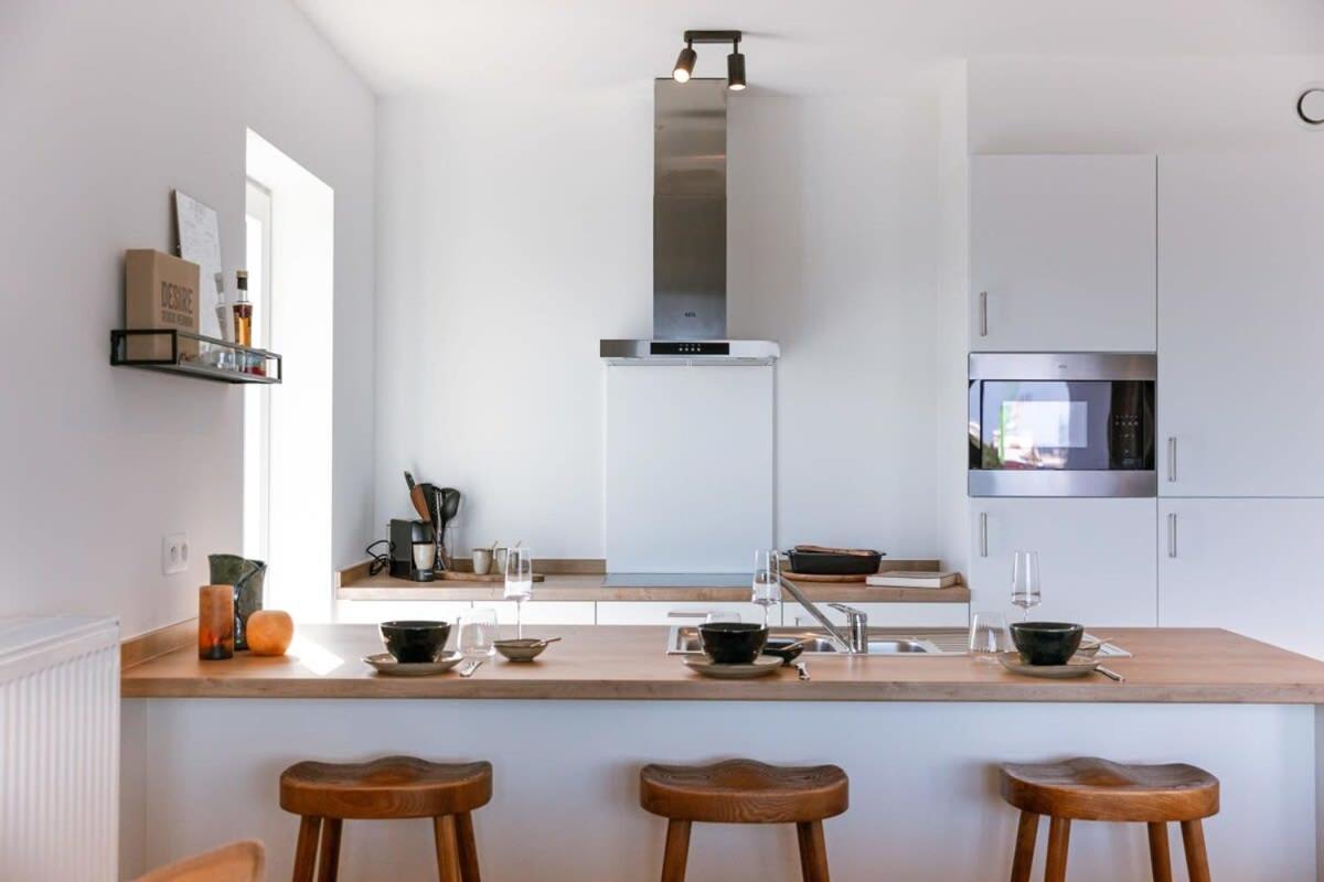 Huswell - Lovely New Apartment At The Harbor + Parking Brugge Kültér fotó