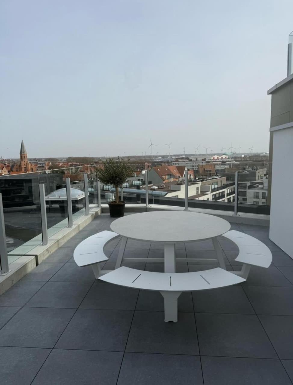 Huswell - Lovely New Apartment At The Harbor + Parking Brugge Kültér fotó